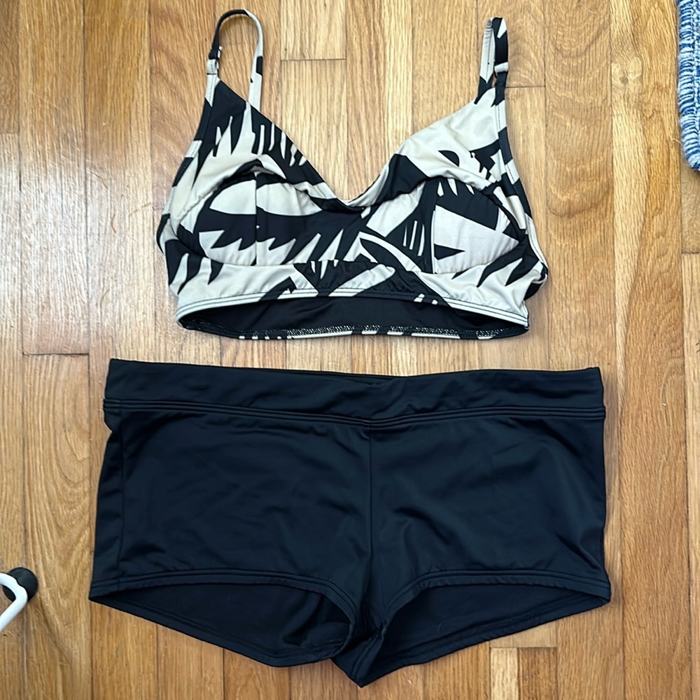 Title Nine Women’s Bikini with Reversible Rashgaurd